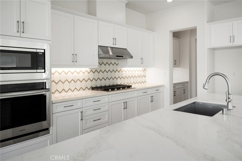 MLS #CV25238640 image #19