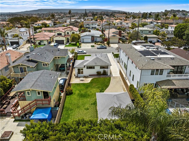 1637 Nelson Avenue, Manhattan Beach, California 90266, 2 Bedrooms Bedrooms, ,1 BathroomBathrooms,Residential,Sold,Nelson,SB23071234