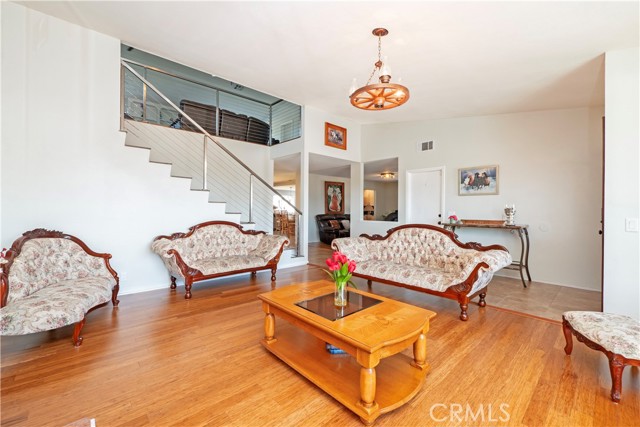 Detail Gallery Image 6 of 71 For 3985 Oakridge Cir, Norco,  CA 92860 - 5 Beds | 3 Baths