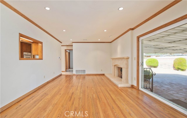 22449 Burton Street photo 10