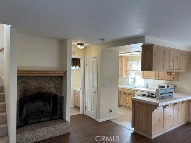 Detail Gallery Image 6 of 34 For 32782 Encina Dr, Arrowbear,  CA 92382 - 2 Beds | 1/1 Baths