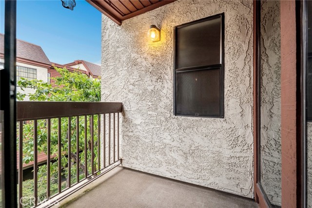 Detail Gallery Image 24 of 37 For 230 Bethany Rd #210,  Burbank,  CA 91504 - 2 Beds | 2 Baths