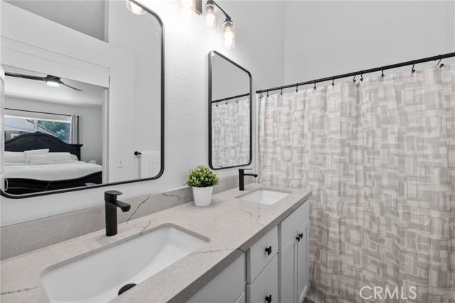 Detail Gallery Image 14 of 33 For 32989 Rossman Cir, Temecula,  CA 92592 - 4 Beds | 2 Baths