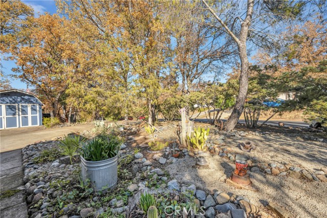 Detail Gallery Image 32 of 36 For 19191 Moon Ridge Rd, Hidden Valley Lake,  CA 95467 - 3 Beds | 2/1 Baths