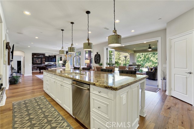 Image 15 of 60 For 29321 Via Zamora