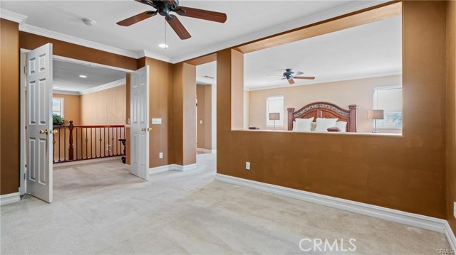 Image 32 of 65 For 13726 Kiwi Avenue