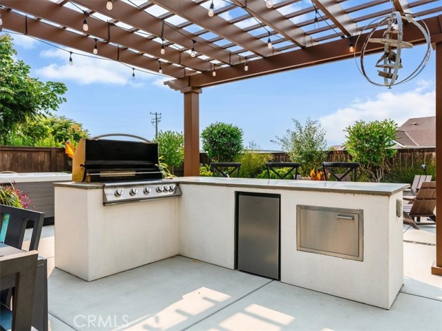 235 Haven Court, Arroyo Grande CA: https://media.crmls.org/medias/e5a70128-2110-452a-ab9d-a2dd417cf4bb.jpg
