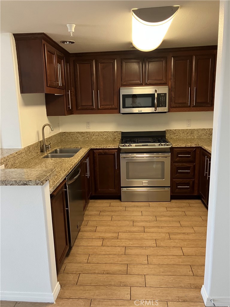 MLS #SR25272676 image #12