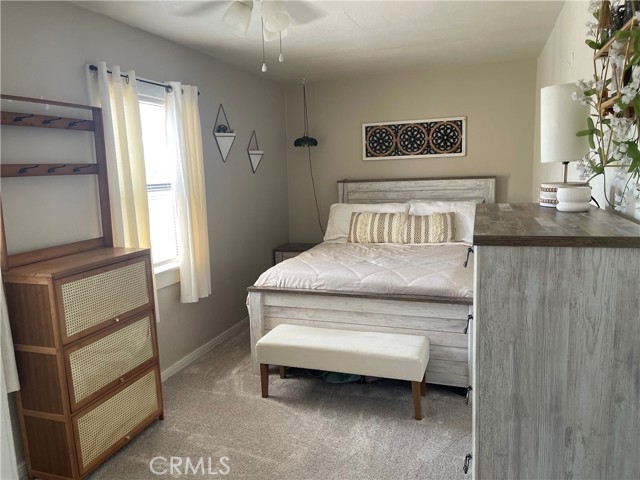 12308 Centralia Street, Lakewood CA: https://media.crmls.org/medias/e5a7c2a6-3016-475a-a737-9322a80808ea.jpg
