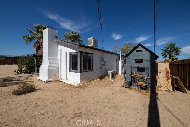 Detail Gallery Image 11 of 28 For 6443 Valley View St, Joshua Tree,  CA 92252 - 1 Beds | 1 Baths