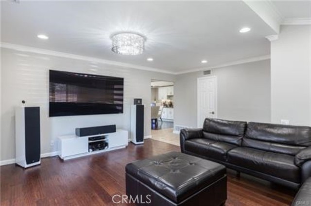 6937 Mclaren Avenue photo 6