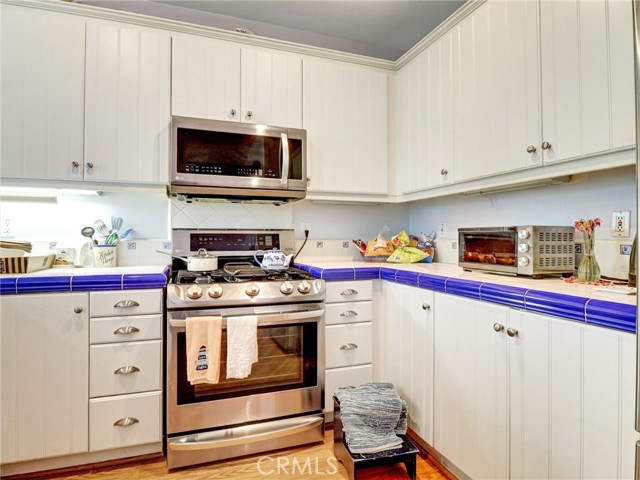 Detail Gallery Image 6 of 27 For 1800 S Pacific Coast #21,  Redondo Beach,  CA 90277 - 3 Beds | 3 Baths