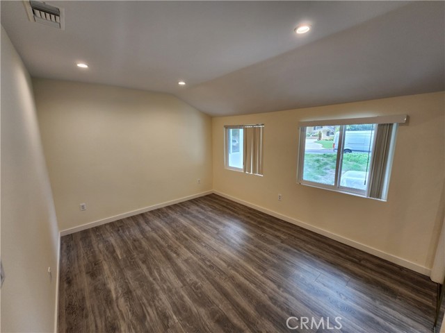 Detail Gallery Image 19 of 43 For 9462 Givens, Northridge,  CA 91325 - 4 Beds | 5 Baths