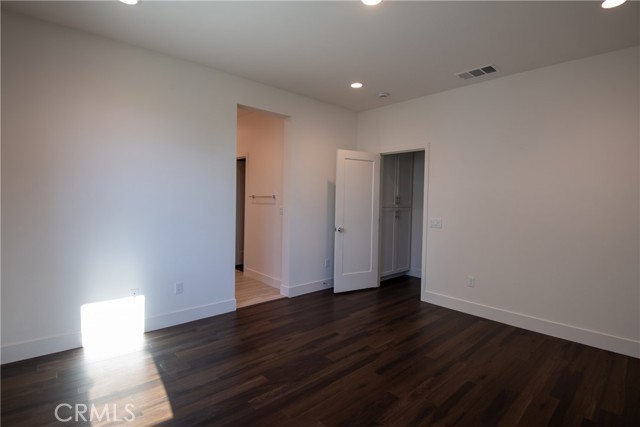 167 Tenor, Irvine CA: https://media.crmls.org/medias/e5ab6d40-2bac-4ac0-a9ab-8291d13de6b4.jpg