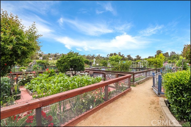 Detail Gallery Image 31 of 34 For 28155 Calle Casal, Mission Viejo,  CA 92692 - 2 Beds | 2 Baths