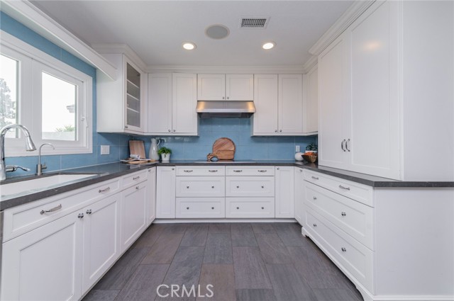 Detail Gallery Image 21 of 46 For 26 Morning Dove, Irvine,  CA 92604 - 4 Beds | 2/1 Baths