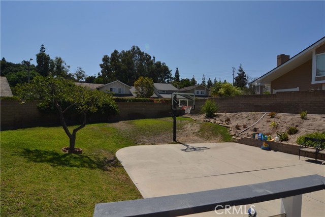 Detail Gallery Image 21 of 22 For 21631 Treeshade Ln, Lake Forest,  CA 92630 - 4 Beds | 2/1 Baths