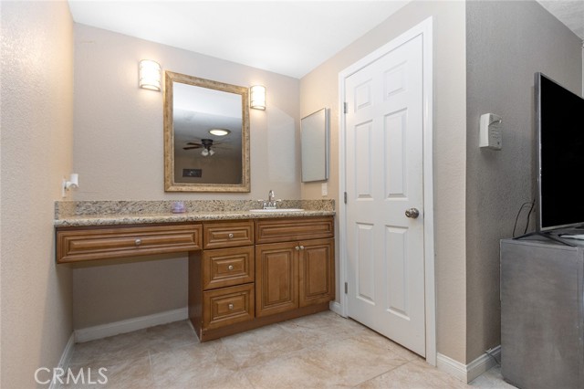 Detail Gallery Image 24 of 39 For 27448 Outrigger Ln, Helendale,  CA 92342 - 2 Beds | 2 Baths