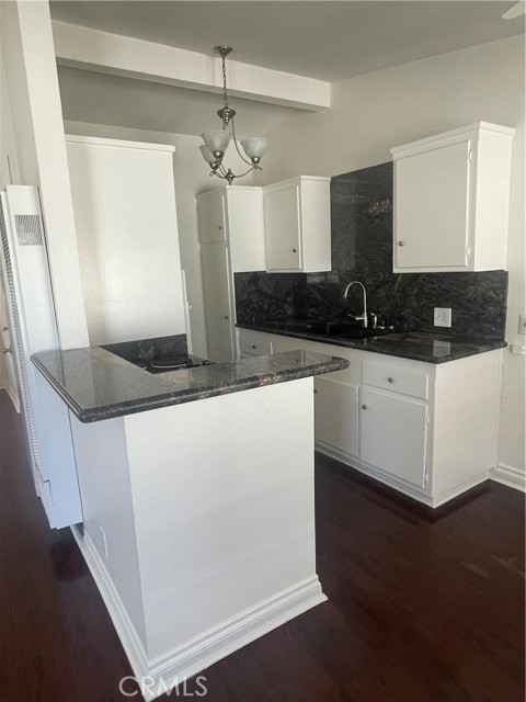 Detail Gallery Image 8 of 16 For 528 Cherry #B,  Long Beach,  CA 90802 - 1 Beds | 1 Baths