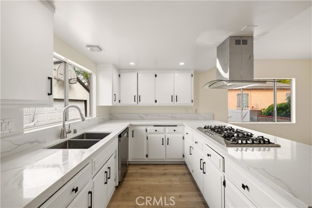 Detail Gallery Image 9 of 38 For 7643 Westland Ave, North Hollywood,  CA 91605 - 4 Beds | 1 Baths