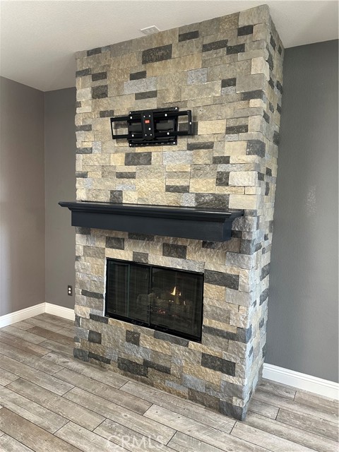 17175 MONTERREY PINES Lane, Canyon Country CA: https://media.crmls.org/medias/e5ac7766-1768-42f2-a933-87906478b567.jpg