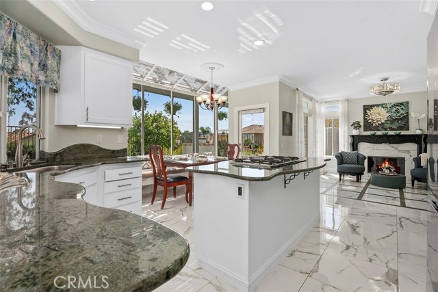 28532 Chimney Rock Circle, Trabuco Canyon CA: https://media.crmls.org/medias/e5ace68b-76c4-40b4-8b27-984d7c2f73b2.jpg