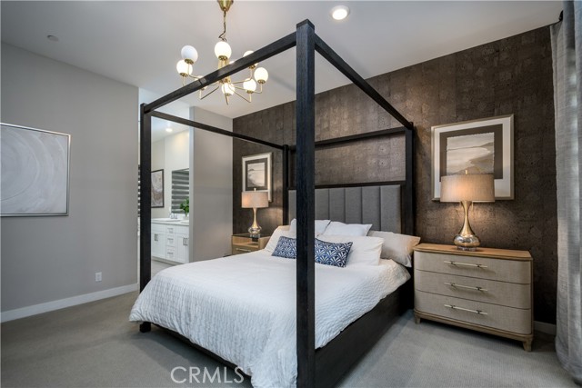 Detail Gallery Image 18 of 47 For 413 Transport, Tustin,  CA 92782 - 4 Beds | 4 Baths