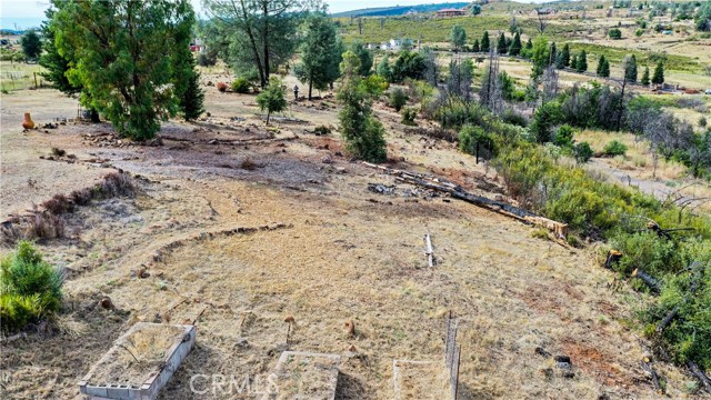 21541 Yankee Valley Road, Hidden Valley Lake CA: https://media.crmls.org/medias/e5ae5b6a-3d66-4aa5-b5e3-26401fbb575b.jpg