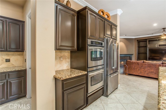 Detail Gallery Image 16 of 53 For 11389 Fawn Glen Rd, Yucaipa,  CA 92399 - 5 Beds | 4/1 Baths