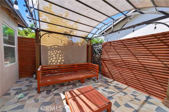 Detail Gallery Image 26 of 64 For 261 N Oak, Pasadena,  CA 91107 - 4 Beds | 3 Baths