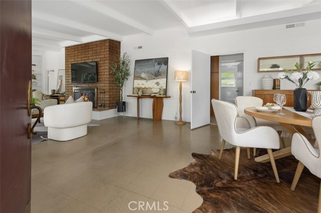 Detail Gallery Image 18 of 38 For 444 Oneida Dr, Pasadena,  CA 91107 - 2 Beds | 3 Baths