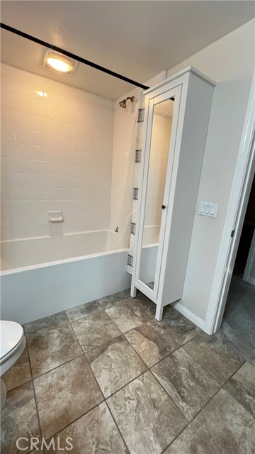 Detail Gallery Image 7 of 11 For 52 Rose Arch #9,  Irvine,  CA 92620 - 2 Beds | 2 Baths