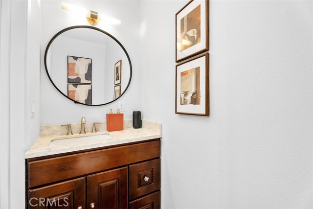 Detail Gallery Image 20 of 29 For 1675 W Mells Lane, Anaheim,  CA 92802 - 4 Beds | 2/1 Baths