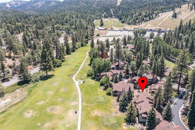 Detail Gallery Image 6 of 27 For 43093 Goldmine Woods, Big Bear Lake,  CA 92315 - 2 Beds | 2/1 Baths