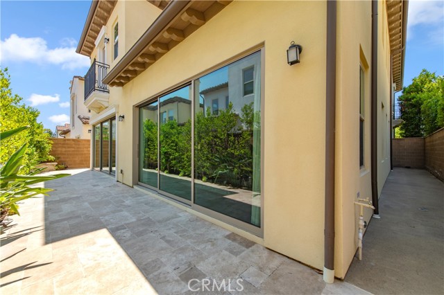 Detail Gallery Image 22 of 57 For 56 Dunmore, Irvine,  CA 92620 - 5 Beds | 5/1 Baths