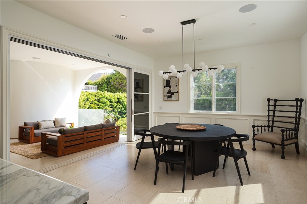 MLS #OC25163593 img 7