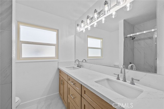 1514 E Palm Avenue, Orange CA: https://media.crmls.org/medias/e5b1aacd-caa1-42a8-b386-110cd2f261af.jpg
