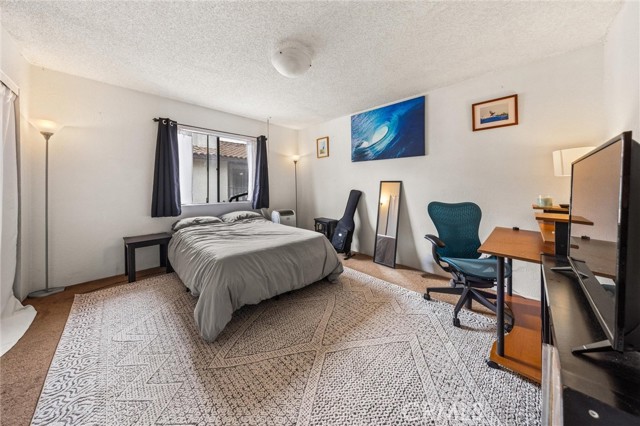 930 Philinda Avenue, Santa Barbara CA: https://media.crmls.org/medias/e5b1ccee-3cc1-4f85-ba02-94516ace92b6.jpg