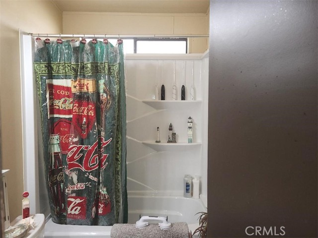17640 Corkill Road, Desert Hot Springs CA: https://media.crmls.org/medias/e5b1de80-6254-4a60-8b7b-8fe0bb9e09b5.jpg