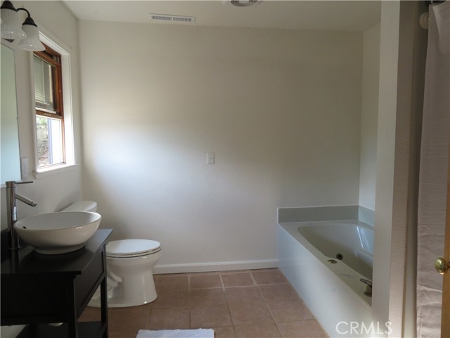 Detail Gallery Image 35 of 54 For 1718 Robinson Mill Rd, Bangor,  CA 95914 - 3 Beds | 2/1 Baths