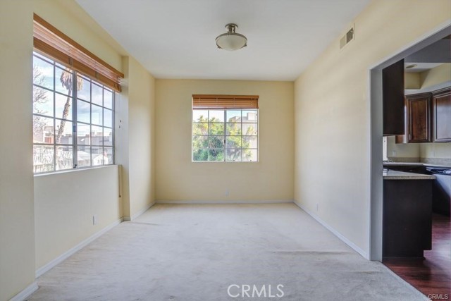 Detail Gallery Image 13 of 35 For 1601 Hilts Ave #3,  Los Angeles,  CA 90024 - 2 Beds | 2/1 Baths