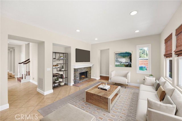 Detail Gallery Image 10 of 56 For 17 Plum St, Ladera Ranch,  CA 92694 - 4 Beds | 3/1 Baths