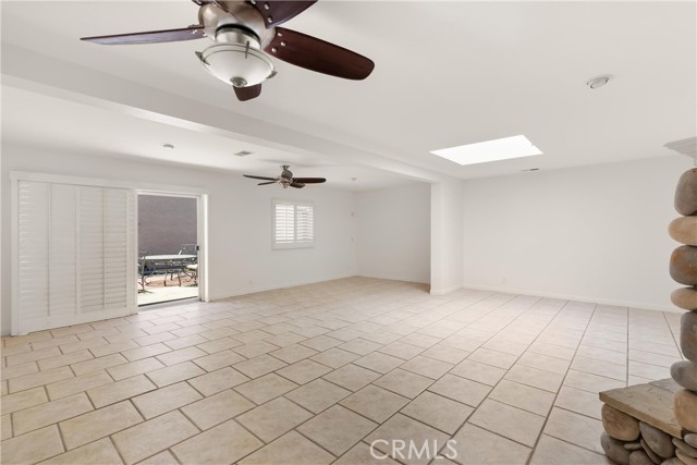Detail Gallery Image 5 of 27 For 1841 Lake St, Huntington Beach,  CA 92648 - 3 Beds | 2 Baths