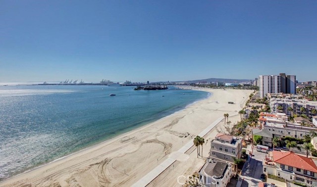 1750 E Ocean Boulevard, Long Beach CA: https://media.crmls.org/medias/e5b35b47-9540-4d14-8ef7-6941a4a79433.jpg