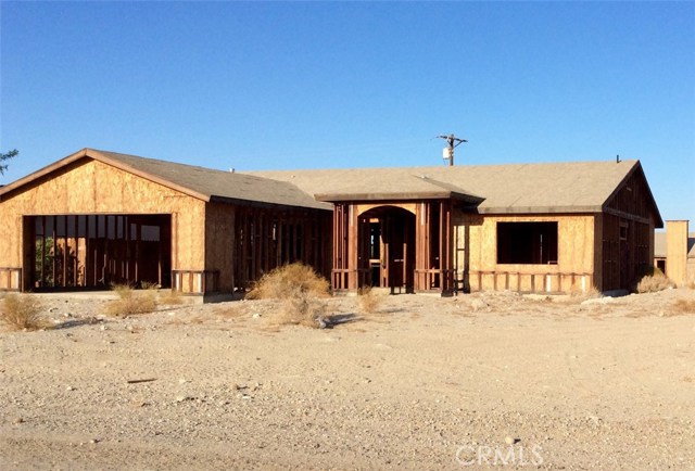 2783 Coco Ave, Thermal, CA 92274