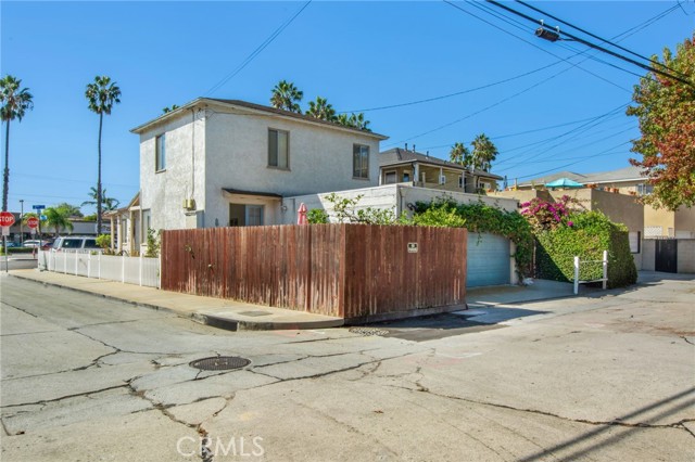 Detail Gallery Image 49 of 69 For 5653 E 2nd, Long Beach,  CA 90803 - – Beds | – Baths