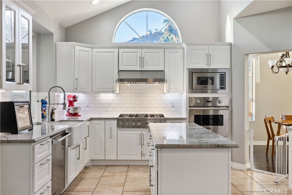 MLS #SR25253956 image #16