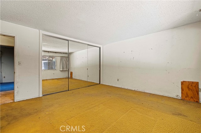 26418 Sand Canyon Road, Canyon Country CA: https://media.crmls.org/medias/e5b5f0bd-7601-4343-a4d2-35fa7ad1bf2e.jpg
