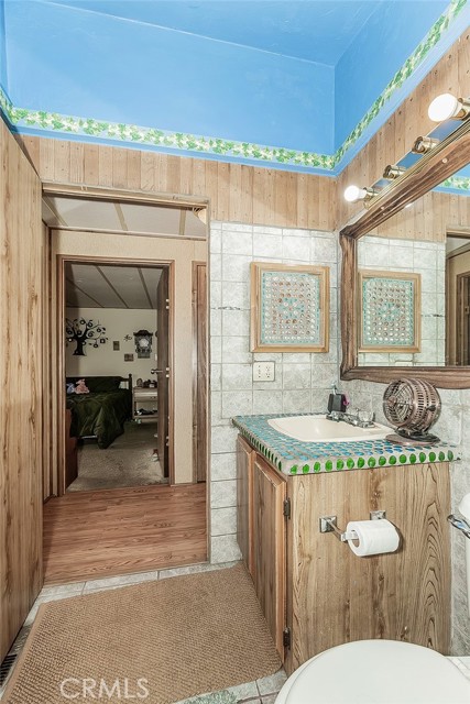 Image 24 of 41 For 17423 Bluewater Bay Lane