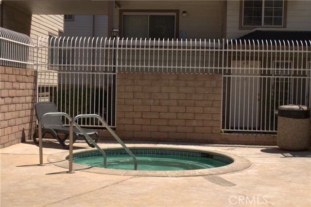 Detail Gallery Image 25 of 26 For 11150 Glenoaks Bld #305,  Pacoima,  CA 91331 - 2 Beds | 2 Baths
